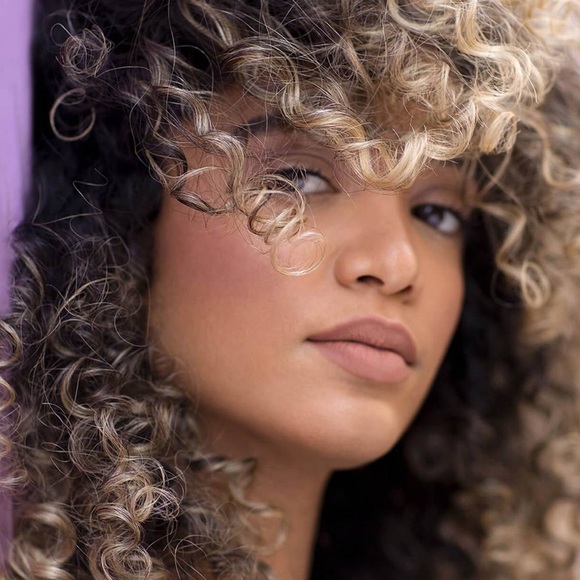 DevaCurl Melt Into Moisture Conditioning Mask - Picture 3 of 4